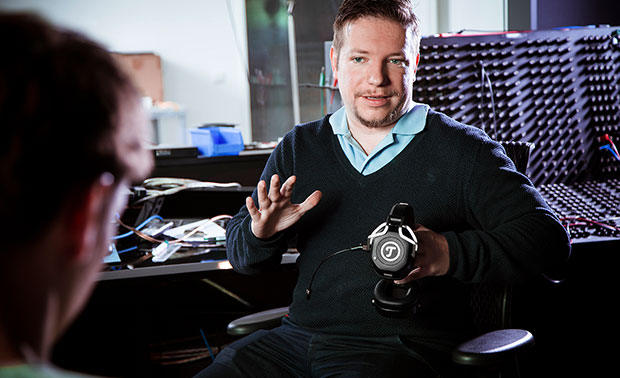 Productdesigner Robert Schwarz over de gaming headset CAGE